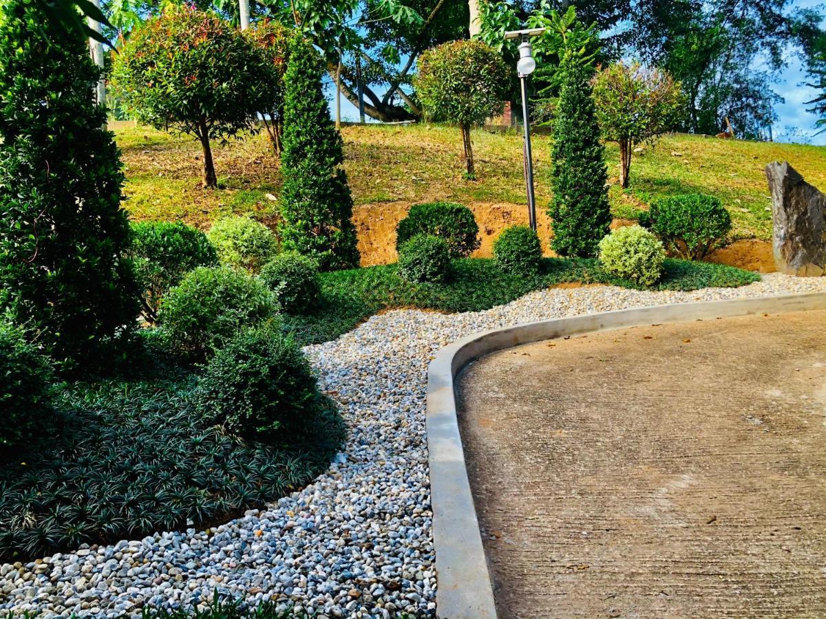 Chiangkhong Teak Garden Riverfront Onsen Hotel- Sha Extra Plus Chiang Khong Exterior foto